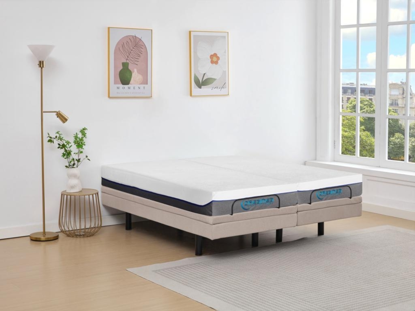 Dekoratives Bett mit elektrischer Relaxfunktion + Memory-Schaum-Matratze - 2 x 90 x 200 cm - Stoff - Beige - MENASINA von DREAMEA Bild 1