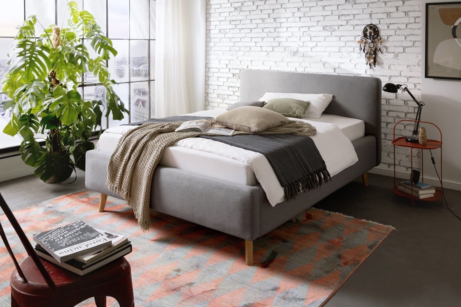 Polsterbett >Mattis mit BK< Liegefläche 140x200 cm, Hellgrau, Stellmaß: 161x105x218cm (BxHxT) Bild 1