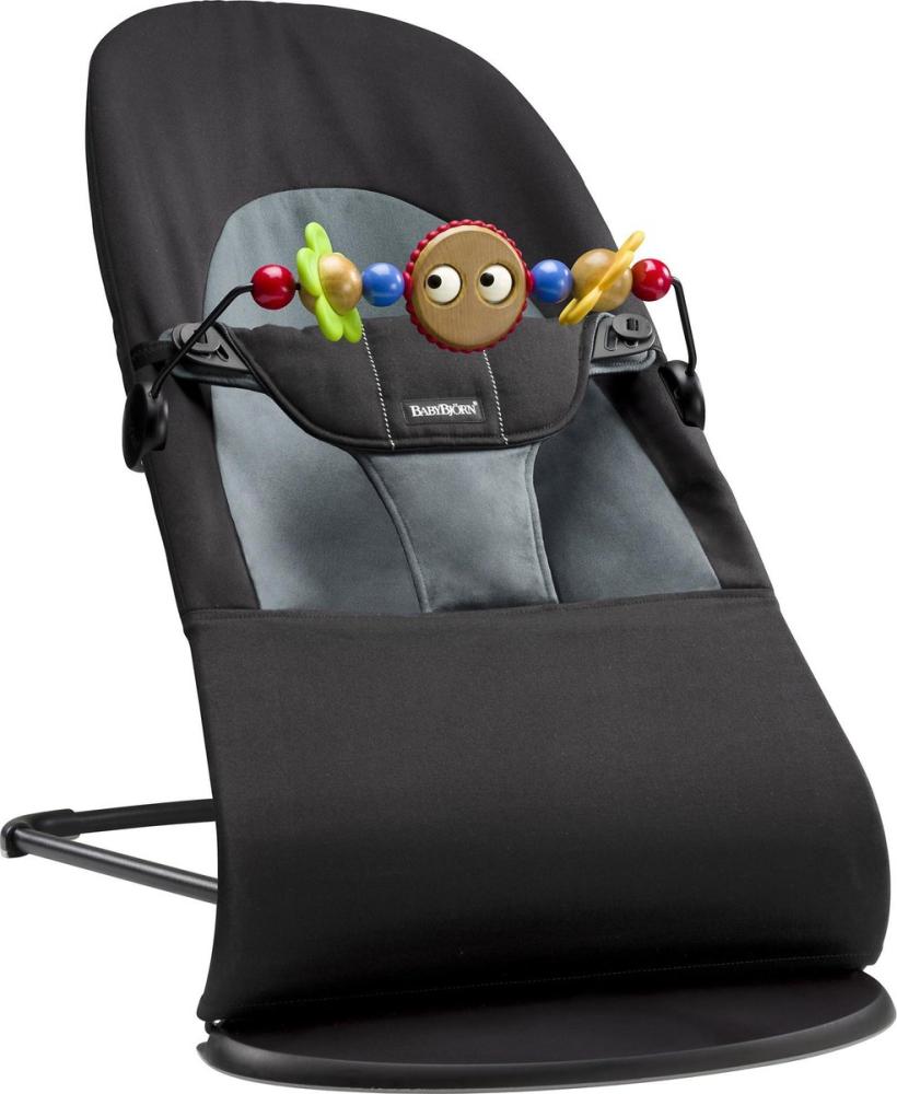 BabyBjörn Babywippe Balance Soft, Baumwolle, Schwarz/Dunkelgrau inklusive Spielzeug für Babywippe, Fröhliche Augen Bild 1