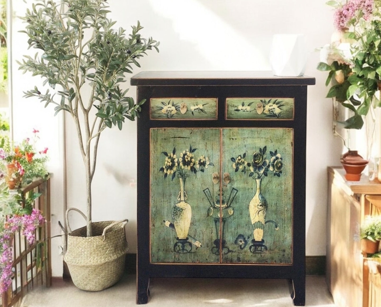 Highboard Vintage Grün Schwarz Blumen Schrank Kommode chinesisch asiatisch Kolonial-Stil Antik-Stil Sideboard orientalisch Fernost shabby-chic Landhaus Bild 1