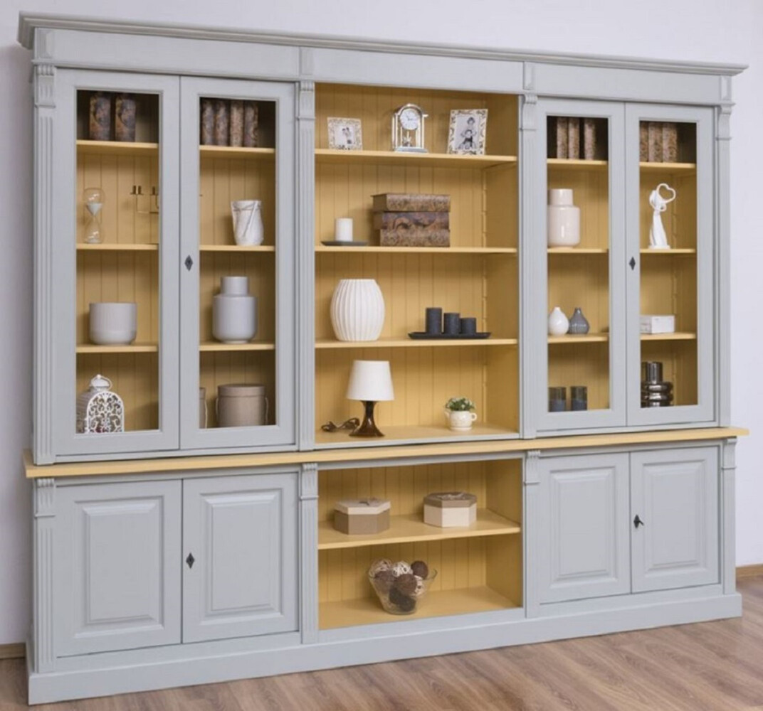 Casa Padrino Landhausstil Wohnzimmerschrank Grau / Gelb 286 x 51 x H. 228 cm - Massivholz Schrank - Bücherschrank - Regalschrank - Landhausstil Möbel Bild 1