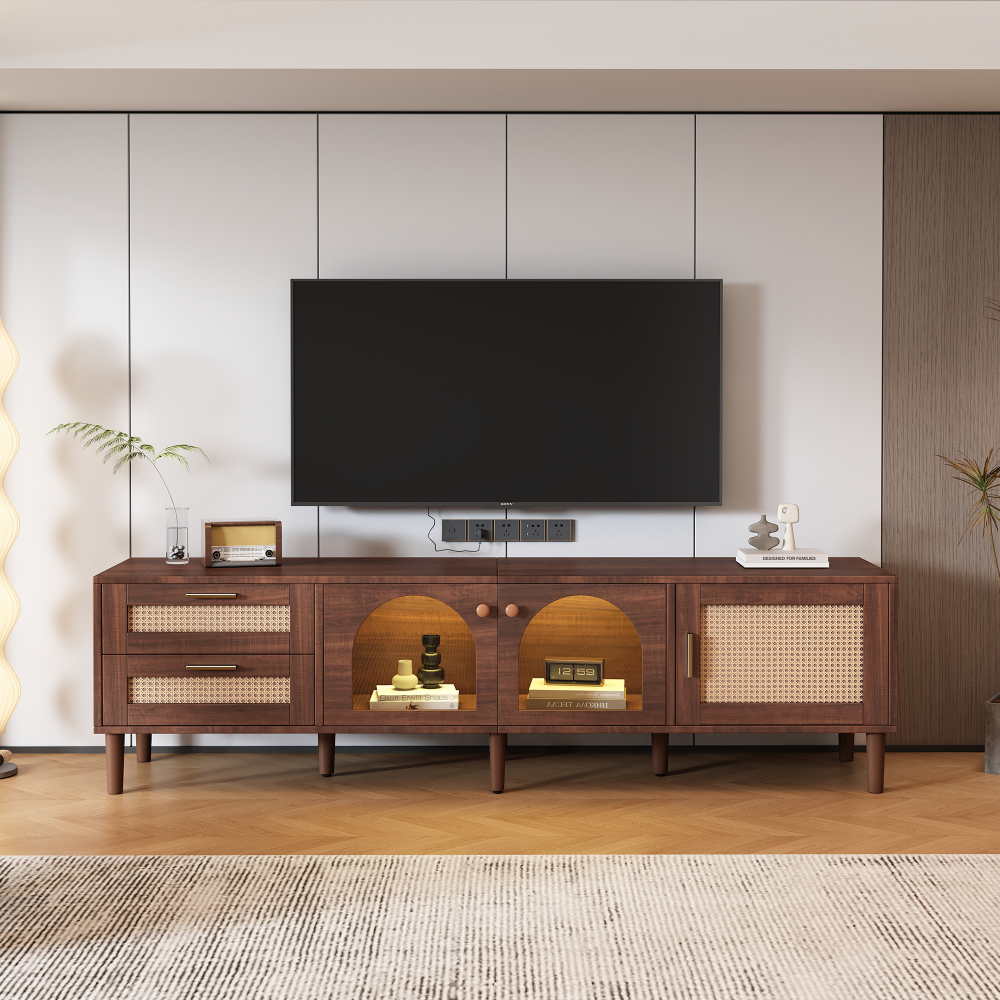 Merax 180 cm brauner TV-Schrank für 80-Zoll-Fernseher – mit 2 Rattan-Schubladen, 2 gewölbten Glastüren und 1 Rattan-Tür, LED-Beleuchtung, bietet stilvolle Aufbewahrung, TV-Board Bild 1