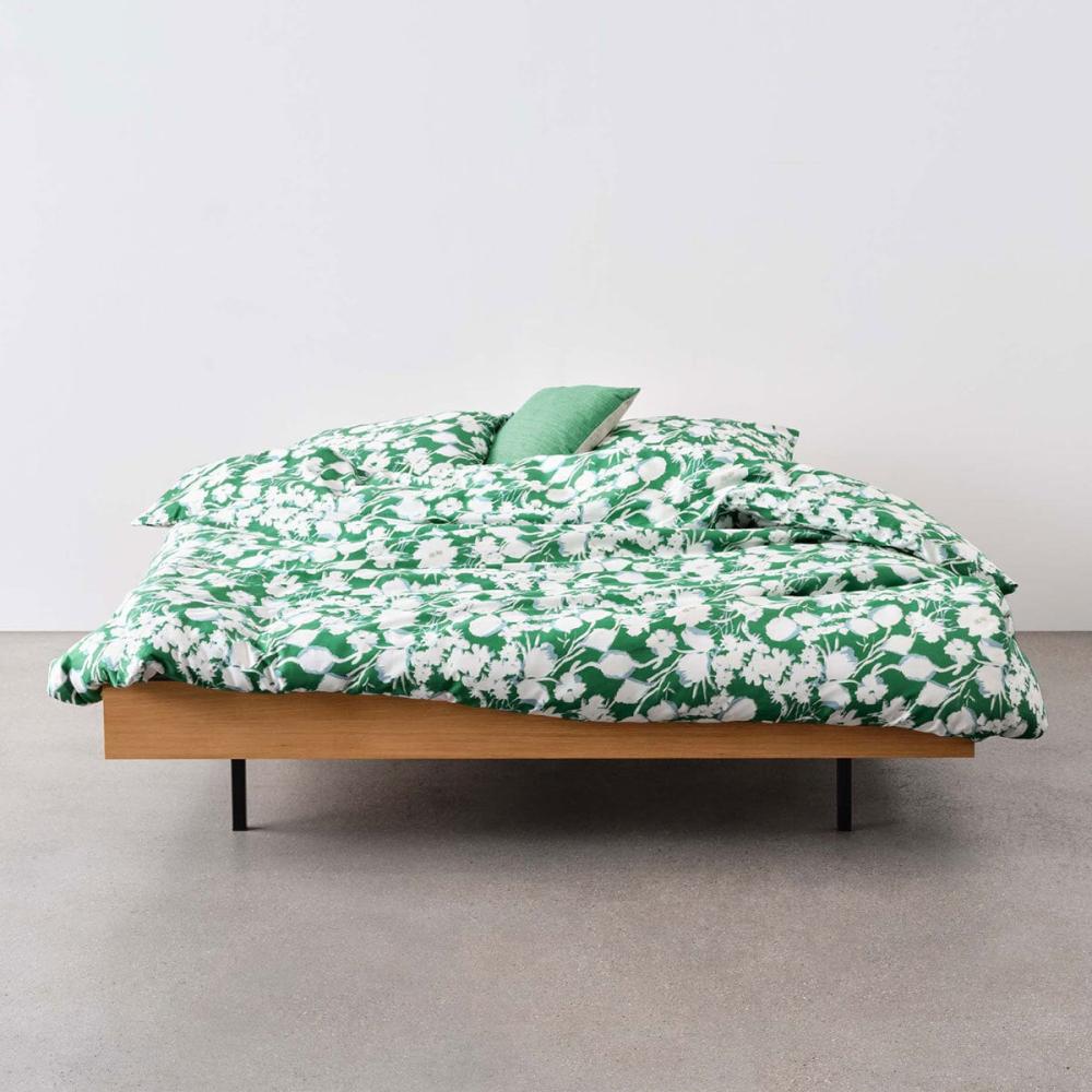 Marc O Polo Mako-Satin Bettwäsche Hanne vivid green | 155x220 cm + 80x80 cm Bild 1