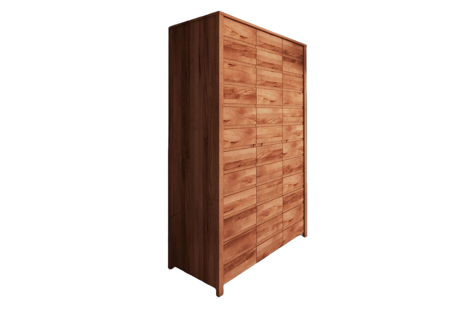 Kleiderschrank Tinci aus Kernbuche massiv 145x60x212 mit 3 Türen und Holzbeinen Bild 1