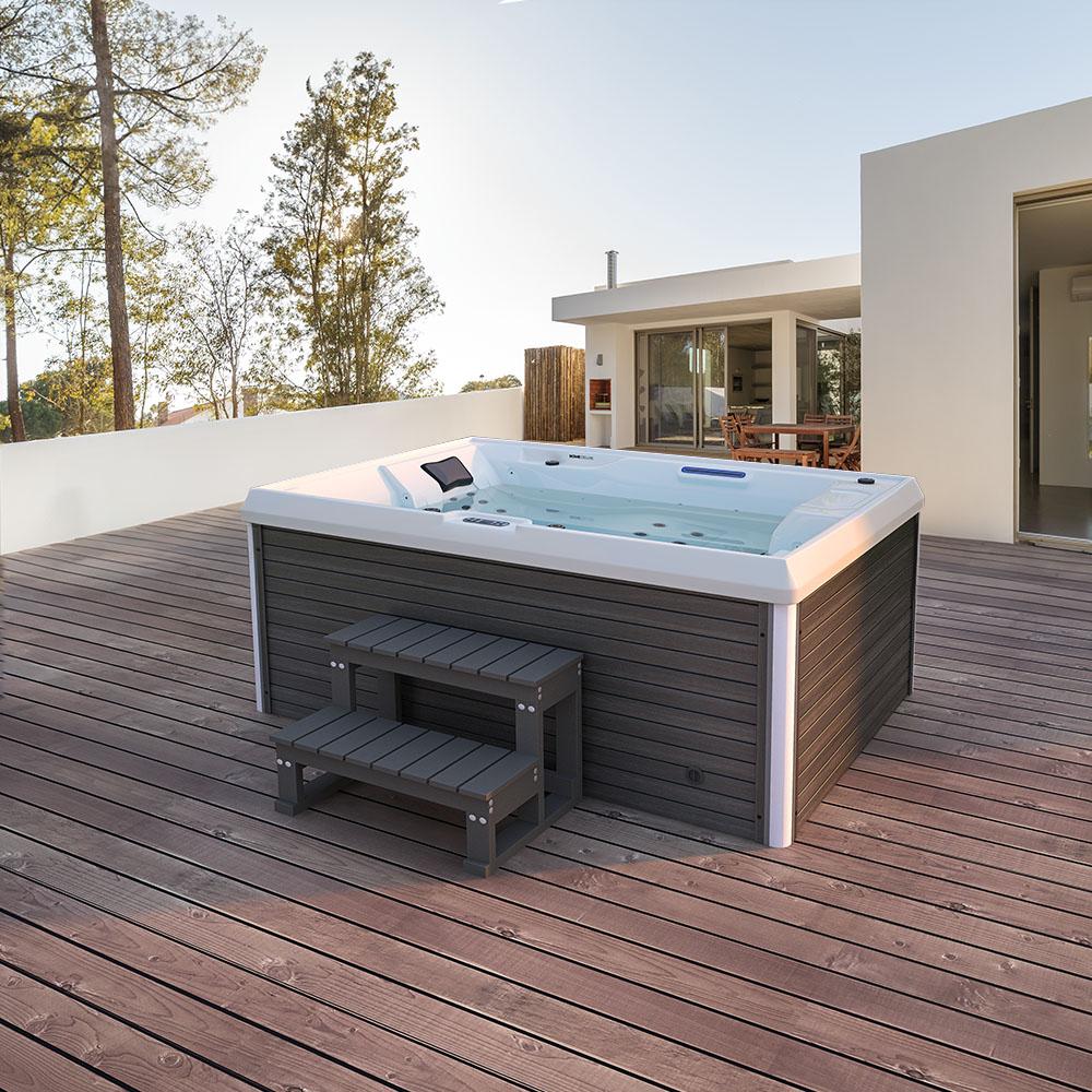 HOME DELUXE Outdoor Whirlpool mit Treppe und Thermoabdeckung STREAM 211 x 156 cm für 3 Personen Bild 1