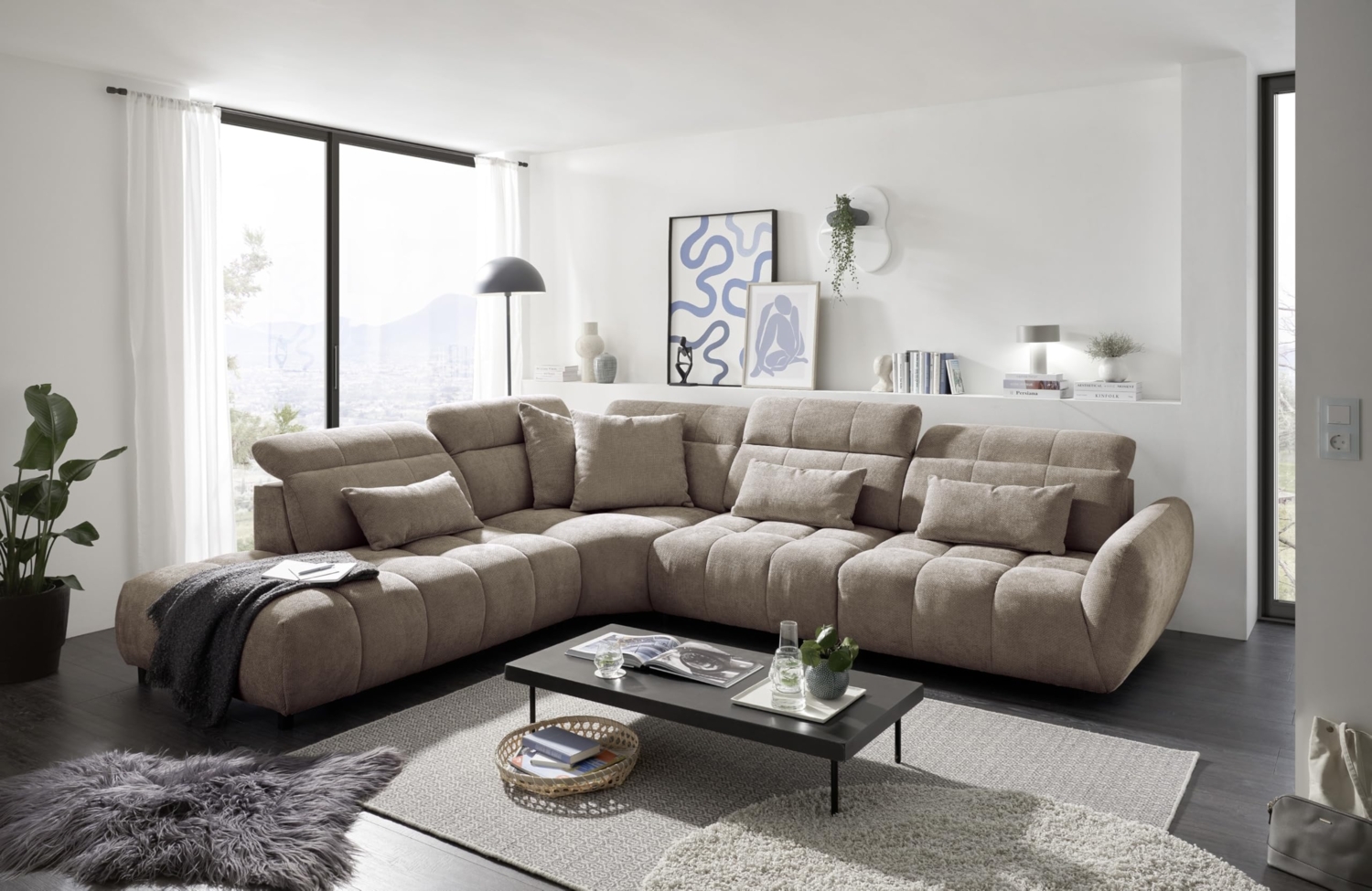 Franklin Ecksofa in Mink - Moderne Eckcouch in L-Form mit verstellbaren Kopfteilen - 339 x 98 x 285 cm (B/H/T) Bild 1