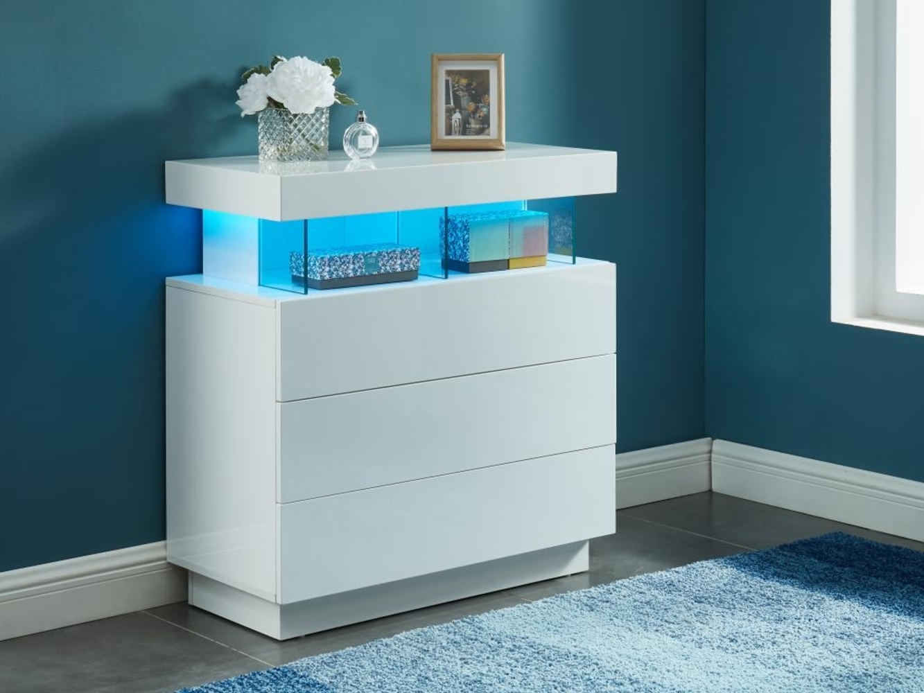 Vente-unique - Highboard mit 3 Schubladen & LEDs - MDF lackiert - Weiß - FABIO II Bild 1