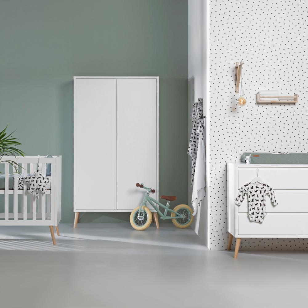 Europe Baby Sterre Babyzimmer Weiß | Kommode + Sch Bild 1