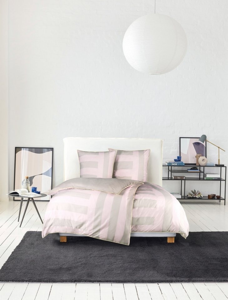 Esprit Wendebettwäsche Greta, Renforcé, 2 teilig, aus reiner Baumwolle und mit effekvoller Paspel Bild 1