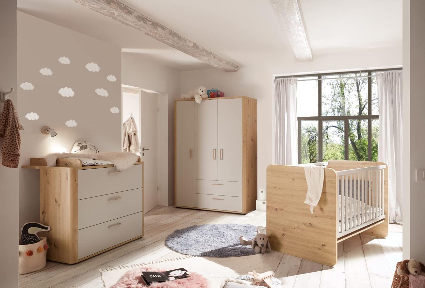 Babyzimmer Lilly 3 teilig in Asteiche und Kreidegrau matt Lack mit Kleiderschrank, Kinderbett Babybett mit Lattenrost und Wickelkommode - Kinderzimmer komplett Set von Mäusbacher - MD110949 Bild 1