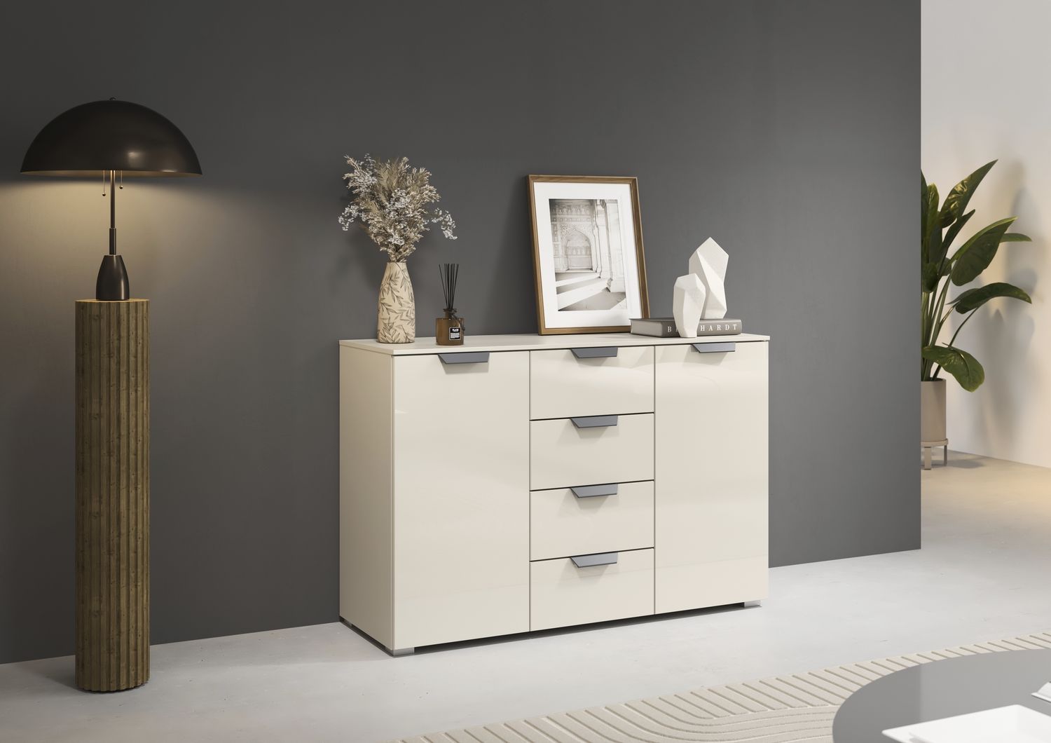 rauch Aditio Box, Kommode, 2-türig, 4 Schubladen, mit Glasfront, mit Softclose-Funktion, Farbe Beige, BxHxT 120x81x42cm Bild 1