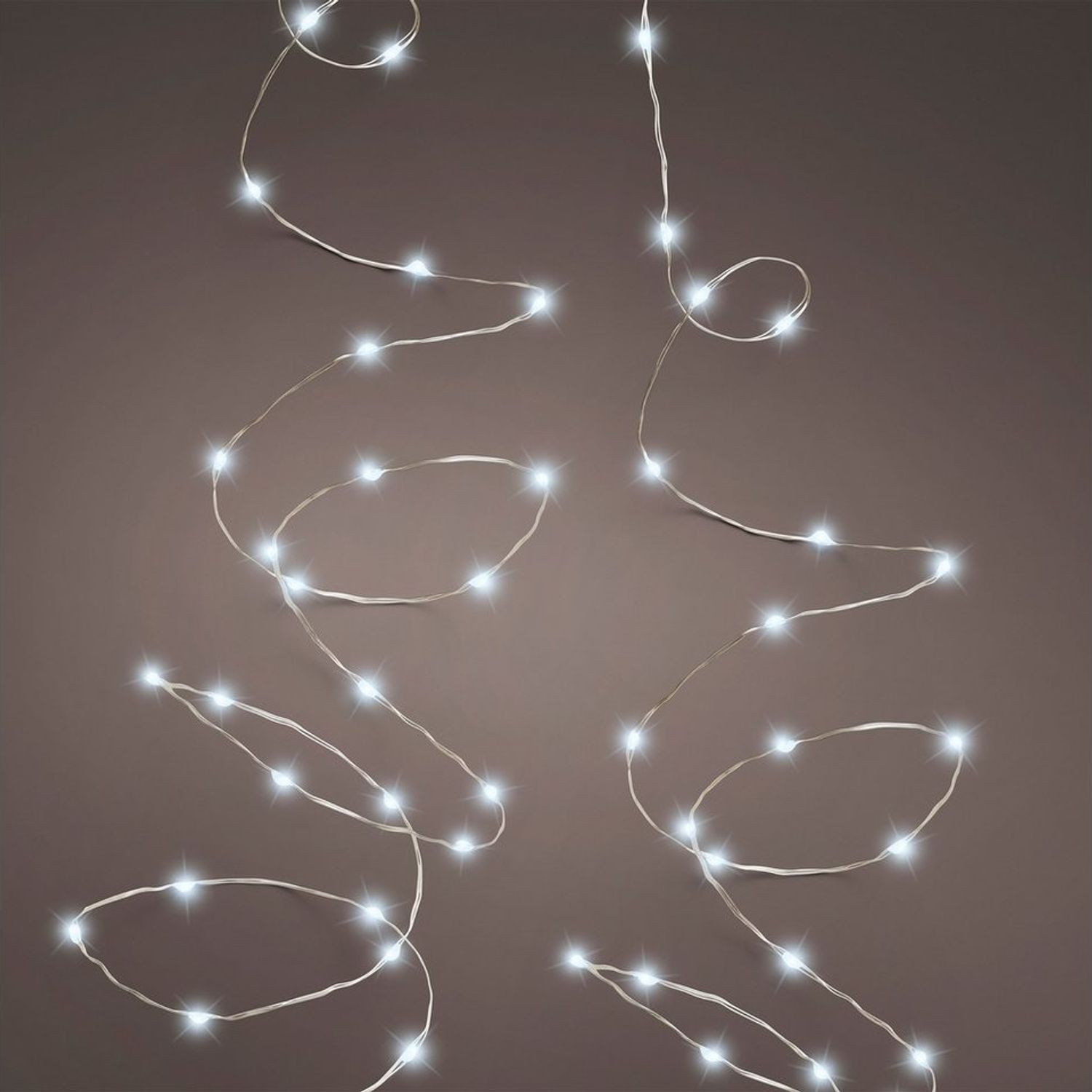 Spetebo LED-Lichterkette LED Draht Lichterkette 5 m - 100 LED, 100-flammig, Deko Beleuchtung für Außen mit 8 Funktionen Bild 1