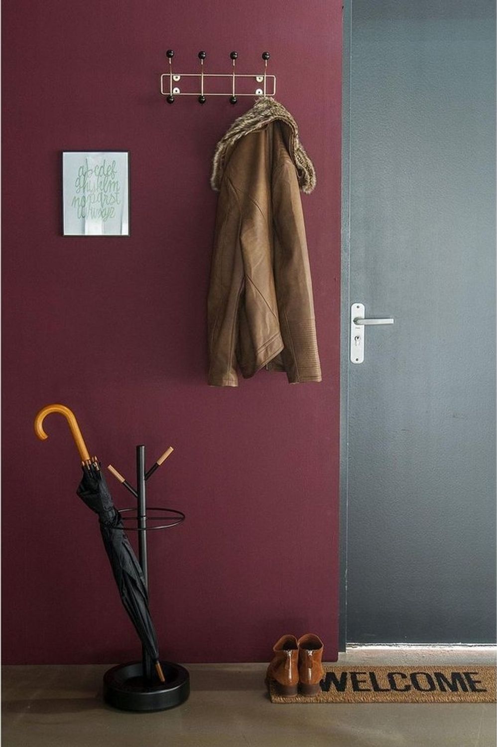 Present Time Garderobe Saturnus Schwarz PT2606 Bild 1