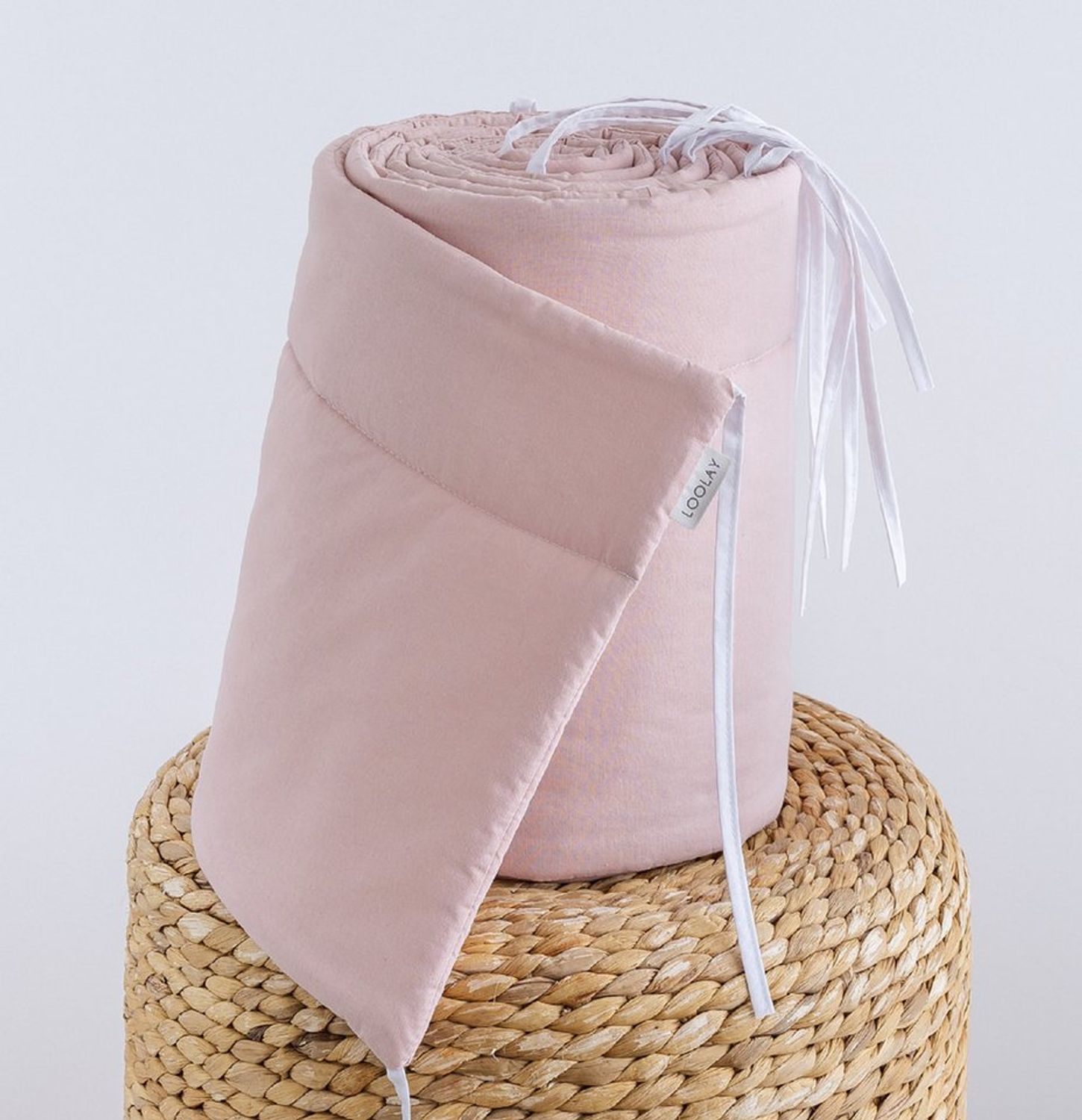 Loolay Bettnestchen ROSA Altrosa BIO-Baumwolle Atmungsaktives Babybett BETTUMRANDUNG, (Modern GESCHENK Ausstattung Erstausstattung für Neugeborene Mädchen, Umrandung Kopfschutz Bett Schutz Bettschlange 420, 360, 210, 180x30cm), 100% Europäische Premium... Bild 1