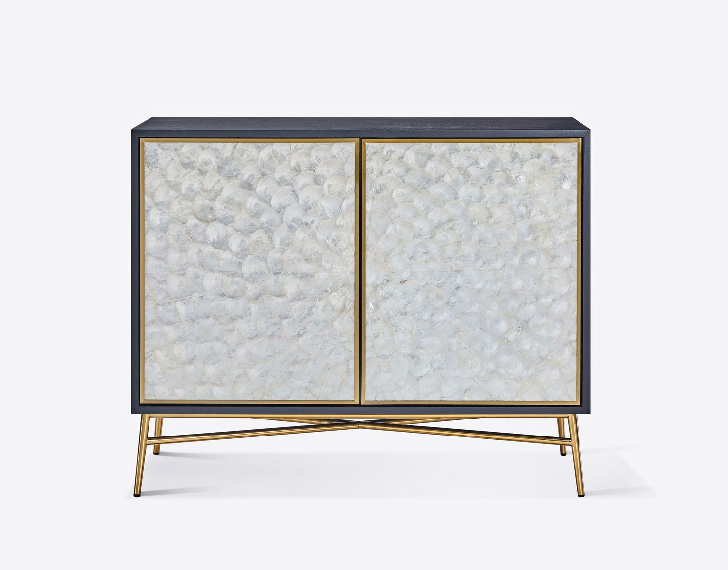 Livin Hill Stilig ST908 Kommode, MDF, Eichenfurnier, natürliche Muschel, Edelstahl, 90 x 40 x 110 cm Bild 1