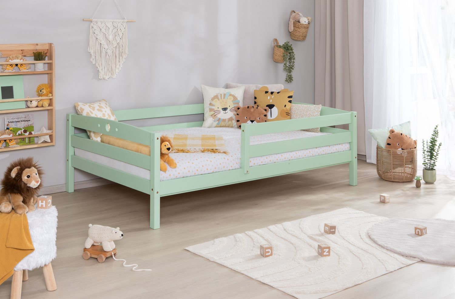 Einzelbett Kinderbett "Eli" 120x200 Kiefer massiv Bild 1