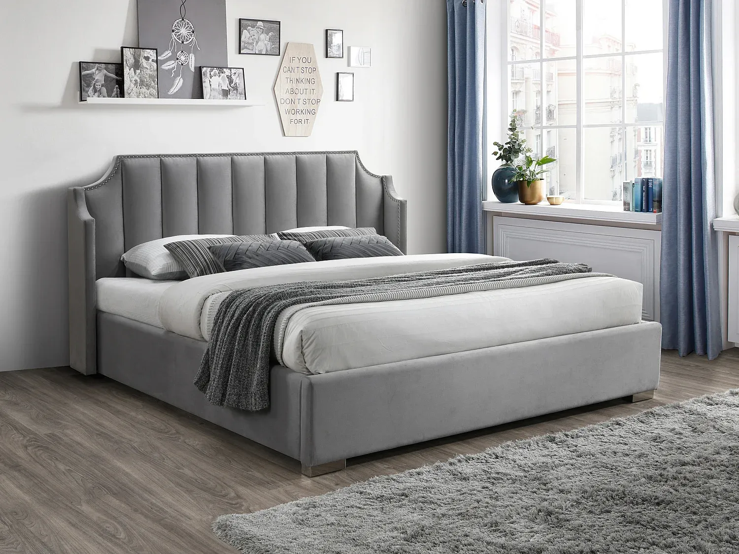 Vente-unique - TEOMIS Bett StoffSamt Grau - B 216 cm x H 122,5 cm x L 204 cm Bild 1