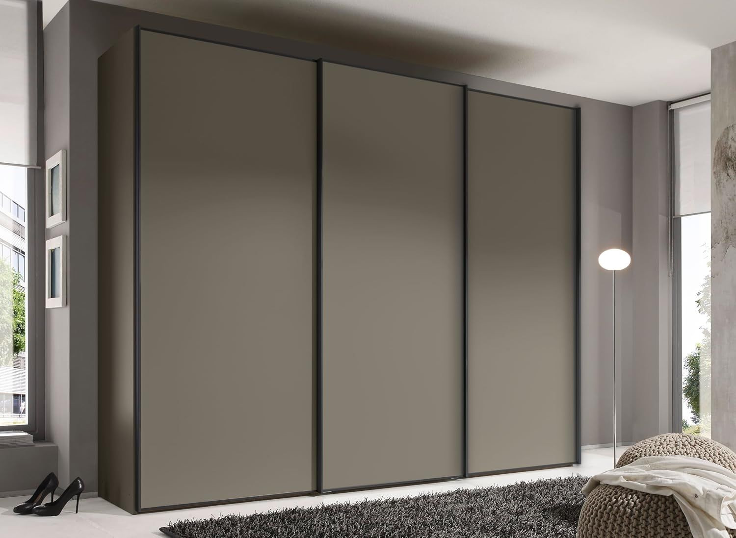 Staud Schwebetürenschrank, Holzwerkstoff, Mocca, Premium, 240cm / 298cm / 68 cm (H/B/T) Bild 1