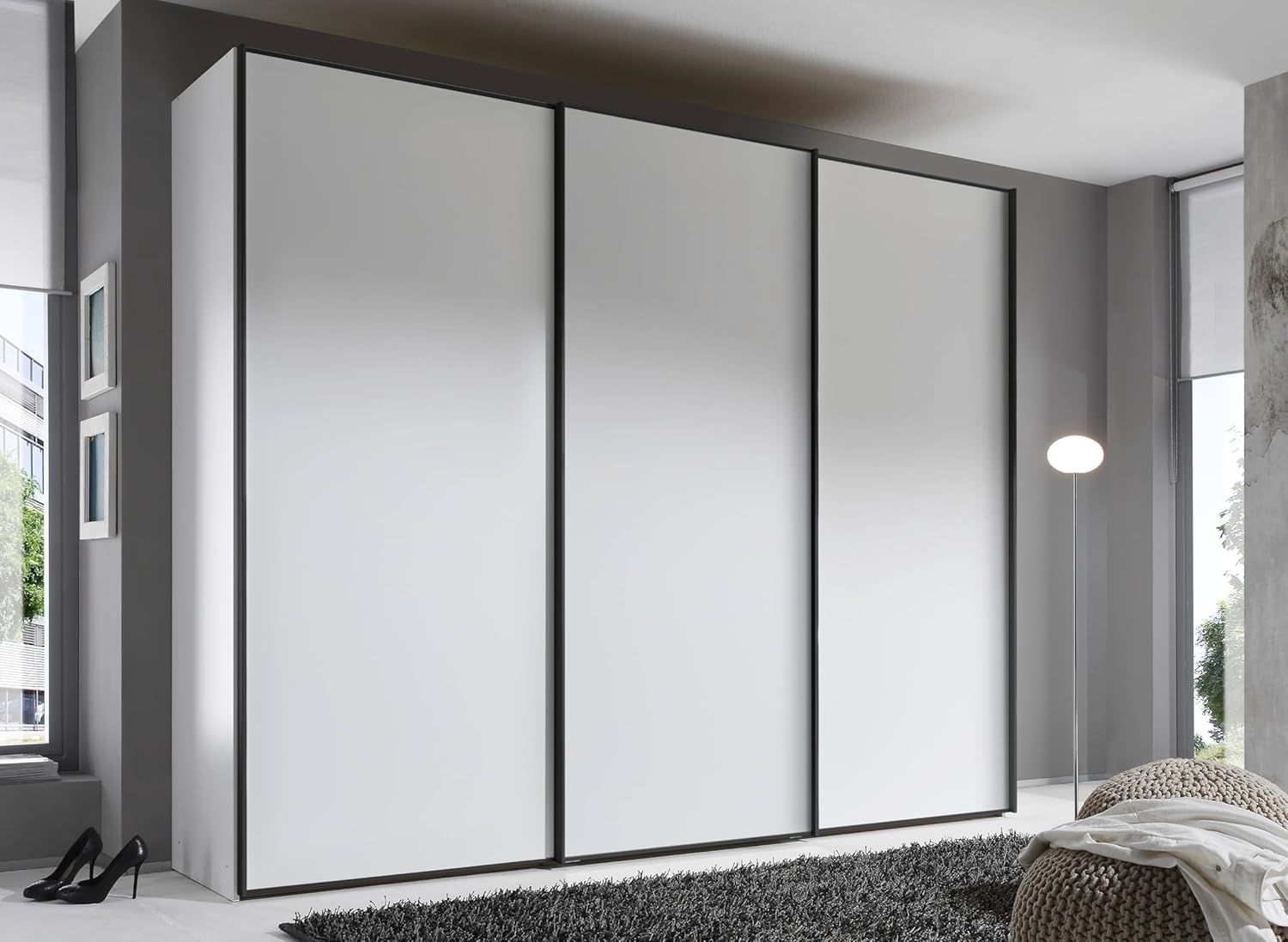 Staud Schwebetürenschrank, Holzwerkstoff, Weiß, Basic, 222cm / 280cm / 68 cm (H/B/T) Bild 1