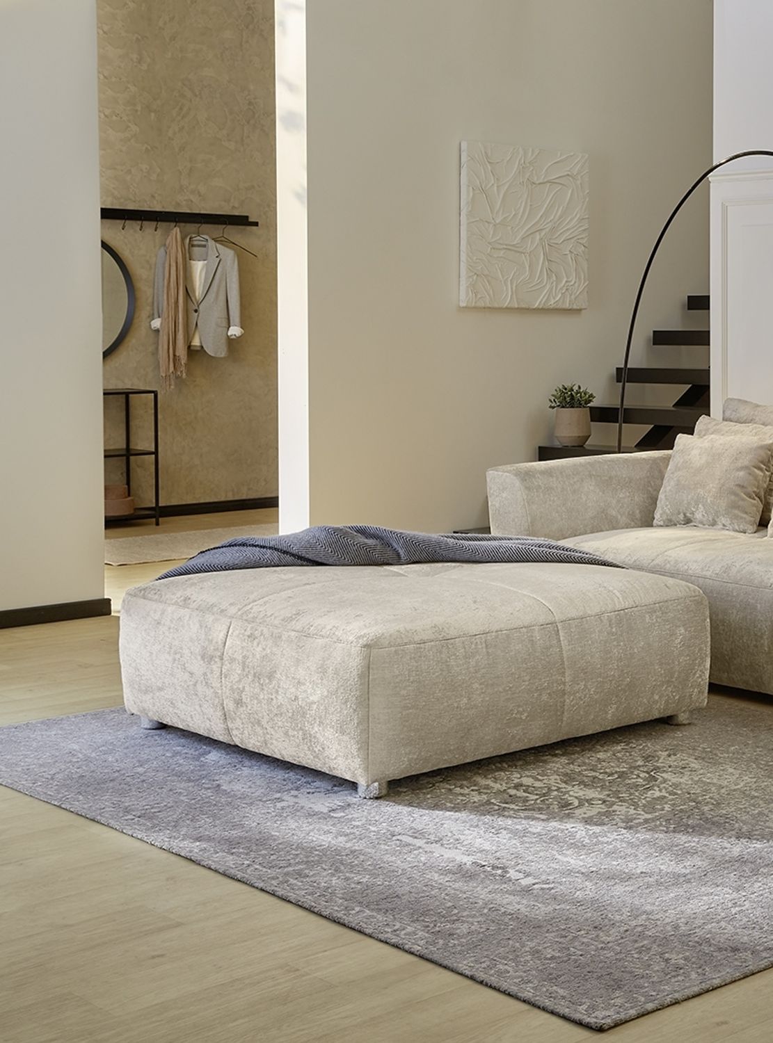 Hocker GULLIVER Bild 1