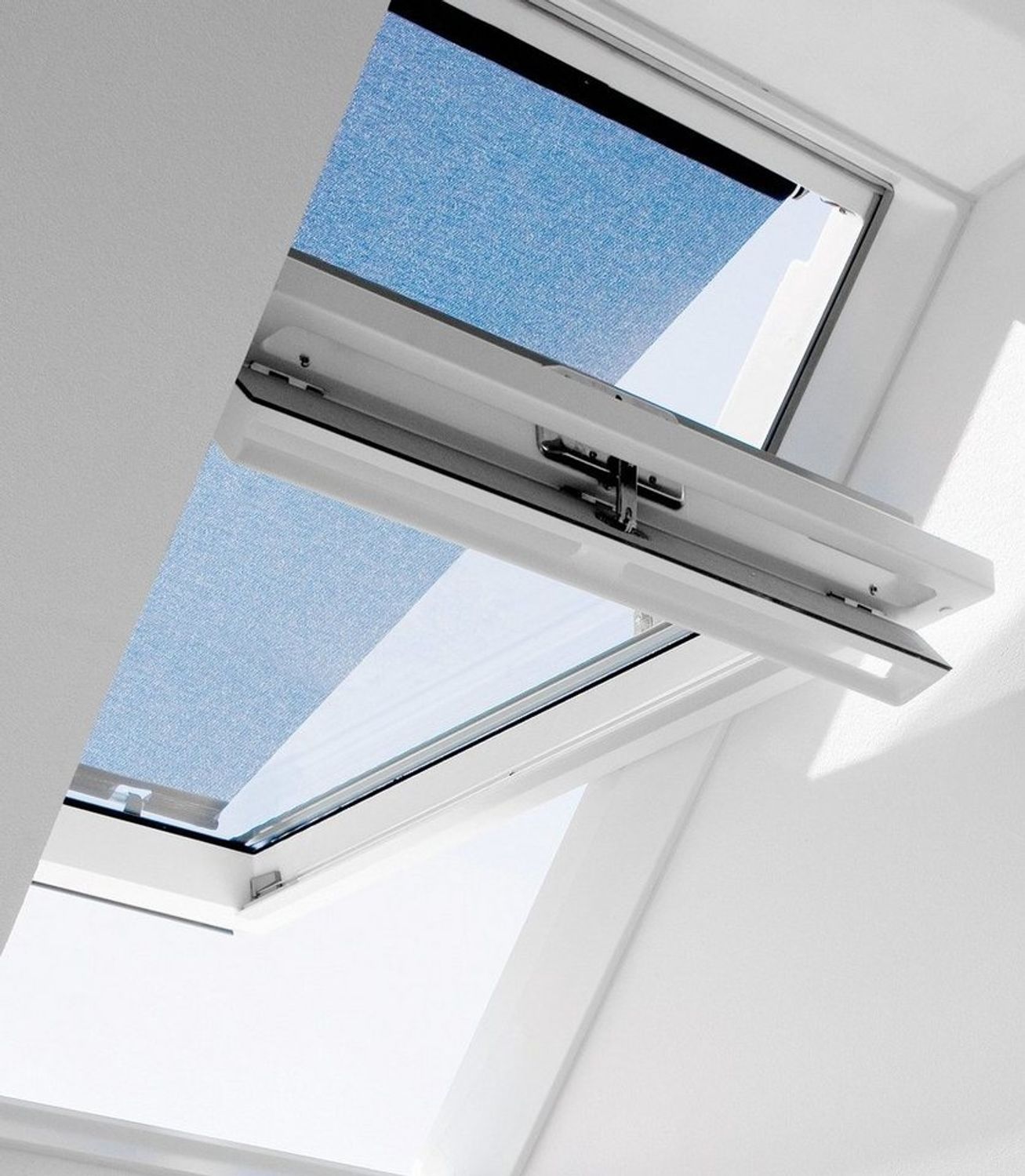 VELUX Hitzeschutz-Markise mit Haltekrallen MHL MK00 5060 Tageslicht & Hitzeschutz Bild 1
