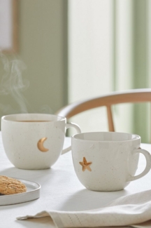 Next Becher 2er-Set Gesprenkelte Tassen, Mond und Stern, Steingut