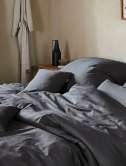 Irisette Bettwäsche Paris 8000, Mako-Satin, 3 teilig, hochwertige Uni Premium Bettwäsche mit Reißverschluss, 100% Baumwolle