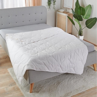 TRAUMSCHLAF Baumwollbettdecke Sommer, Füllung: 100% Baumwolle, Bezug: 100% Baumwolle, perfekte Sommerdecke aus natürlichem Material