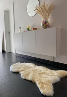 Lammfell Vanille Größe: 90-100