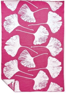 WoolOnly Wendedecke Wolldecke Plaid aus Norwegischer Wolle 130x200 cm (Ginkgo Himbeeren Magenta)