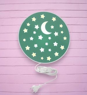 Kinderzimmer Wandlampe mit Mond & Sternen Salbeigrün Schalter und Stecker Ø 25cm