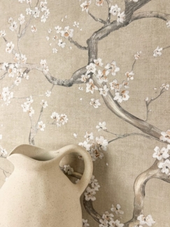 Newroom Vliestapete, Beige Tapete Floral Kirschblüten - Mustertapete Blumentapete Grau Metallic Romantisch 3D Optik Blumen Zweige für Schlafzimmer Wohnzimmer Küche, Mustertapete, Blumentapete
