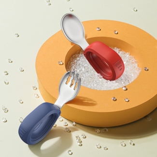 Babygeschirr-Set aus Edelstahl 304, bestehend aus Babylöffel und -gabel, Silikon-Löffel- und -Gabelset mit kurzem Griff und Aufbewahrungsbox – Blau + Rot