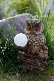 Wohnando LED Dekoobjekt Eulen-Dekoration mit beleuchteten Schneekugel für Drinnen und Draußen