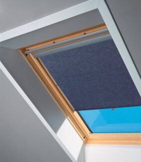 Dachfensterrollo mit Haltekrallen RHL 100 9050, VELUX, Lichtschutz, ohne Bohren, freihängend, VELUX »Pick & Click!«, Lichtregulierung und Privatsphäre