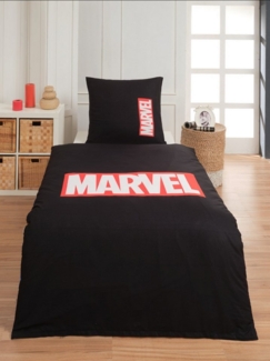 Disney Wendebettwäsche Marvel Black Bedding Set - 2 pcs - 135x200 + 80x80 cm