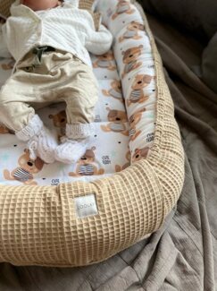 Loolay Bettnestchen TAUPE WAFFELPIQUE Braun TEDDY Baumwolle BABYNEST Babykokon Kokon, (Neugeborene Babyaustattung Reisebett Nestchen SOLO/ o. in Geschenk SETS, 1-tlg, 4 Jahreszeiten ATMUNGSAKTIVER TAUPE WAFFEL), 100% Europäische Stoffe und Kleinserien-...
