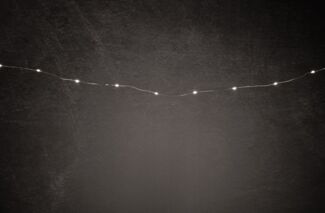 TrendLine LED-Lichterkette Mini Außen 3,9 m warmweiß mit Timer, 8 Lichteffekten
