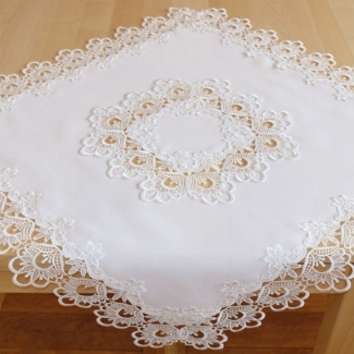 matches21 HOME & HOBBY Tischdecke Tischdecke INES Spitzenbordüre Vintage weiß Polyester 85 x 85 cm (1-tlg), Pflegeleicht & waschbar bei 30 °C