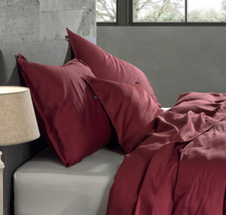 Zo!Home Bettwäsche Satinado 200x200 100% Baumwolle Mako-Satin Spicy Red