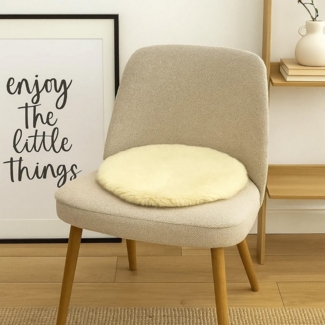 Provellus Sitzkissen Echtfell Sitzauflage aus deutschem Kurzhaar Schaffell – Cremefarben