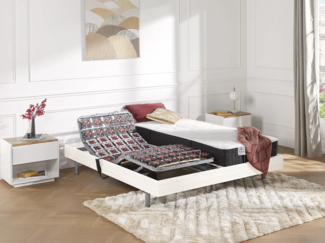 Vente-unique - Relaxbett elektrisch - Taschenfedernkernmatratzen mit Formgedächtnis - PHANES von YSMÉE - mit OKIN-Motor - Weiß - 2 x 90 x 200 cm