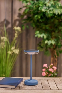 Northpoint LED Außen-Tischleuchte Tischlampe mit Akku stufenlos dimmbar USB-C wetterfest