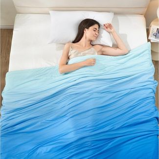 Elegear Sommerbettdecke Sommerdecke 150x200/200x220cm Kühldecke mit Japanische Arc-Chill 3.0, Füllung: DARCON 3D-Hohlfasern + Jade-Masterbatch, Bezug: 100% Arc-Chill Kühlgewebe (japanisch), Kühlende Bettdecke aus Kühlfasern, superweich, antiallergisch