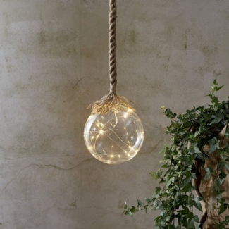 Glaskugel "Jutta", 15 LED-Lichter, 15 cm Ø, 200 cm