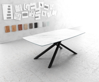 Esstisch Edge Bootsform 200x100cm Keramik Laminam®Statuarietto Weiß Mittelfuß Kreuz Schwarz