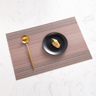 Coonoor Platzset 6er Set Platzset Abwaschbar, rutschfest PVC Tischsets, (6-St)