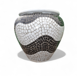 Pflanzgefäß "Mara" – Wellenförmiges Mosaikdesign Schwartz – Höhe 60 cm – Ø 50 cm – Handgefertigt aus Beton & Keramik-Mosaik