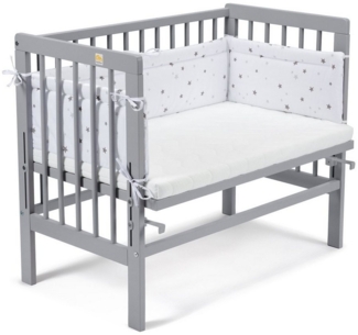 Fabimax 4687 'BASIC' Beistellbett grau, inkl. Matratze 'AIR' und Nestchen 'Sterne' grau auf weiß