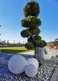 TRANGO LED Gartenleuchte, 3er Set 34500WB IP65 Gartenkugel in Weiß matt mit 30/40/50cm Durchmesser SNOW Kugelleuchte inkl. je 1x4 Watt E27 LED Leuchtmittel 3000K warmweiß & je ca. 5 Meter IP44 Kabel, Gartenleuchte, Leuchtkugel